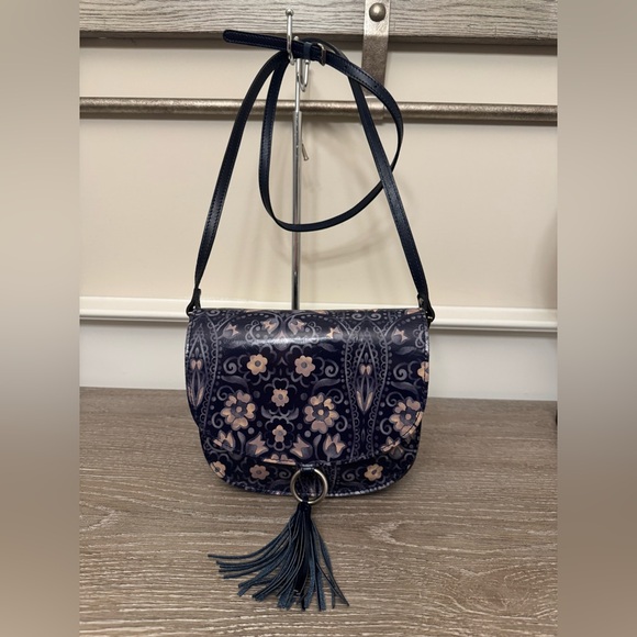 Patricia Nash Brinlee folklore Floral Navy Crossbody Bag - Picture 1 of 13